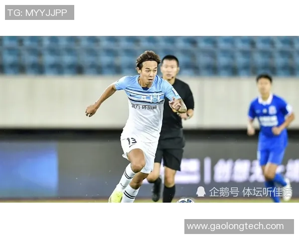 广州足球队耐力表现创新高引发热议球迷期待新赛季表现