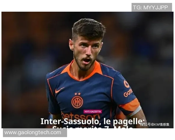 足球明星侧身施展剪刀腿技艺瞬间引发全场惊叹与热烈掌声