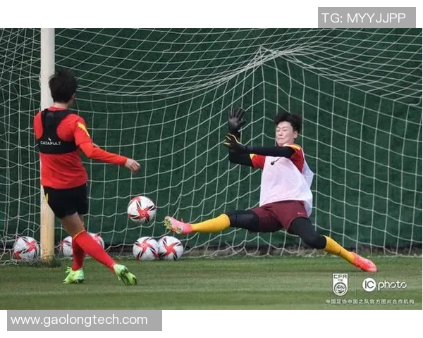 北京足球队在奥运会上的战术表现分析与未来发展展望 北京足球队在奥运会上的战术表现分析与未来发展展望